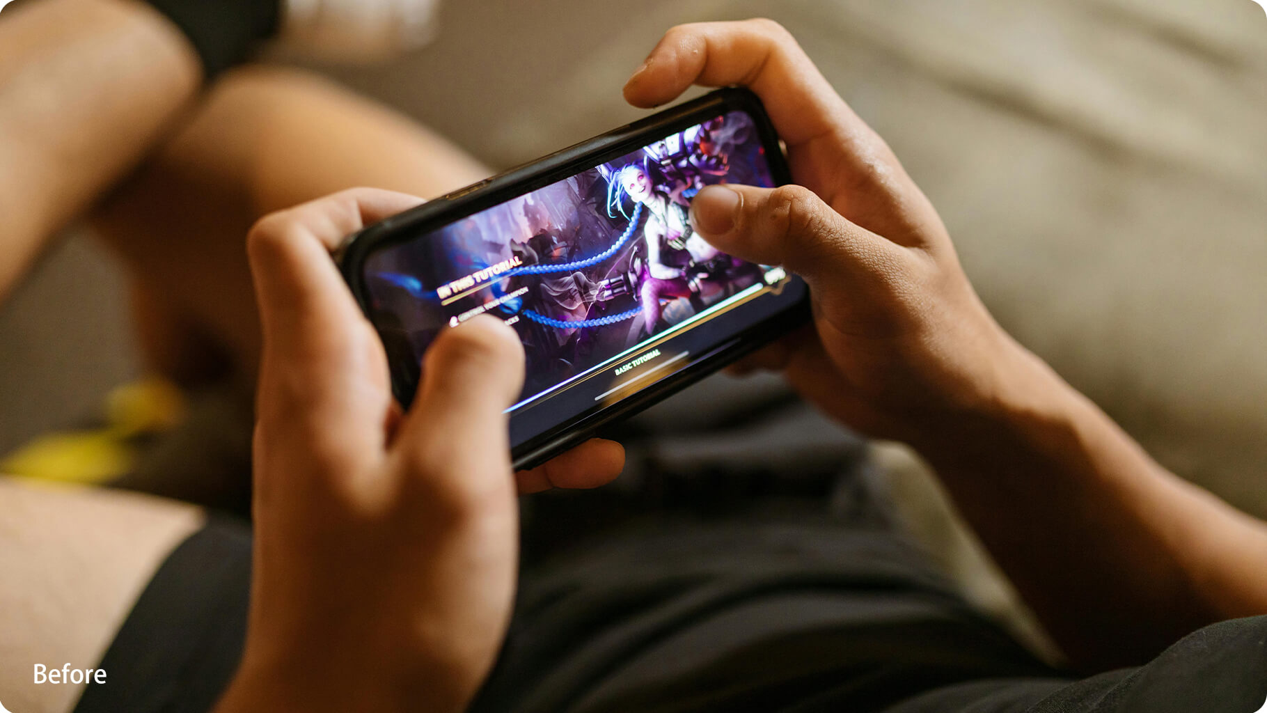 Before Wearing Transparent Lens Glasses Exposed to blue light from digital screens, causing eye strain when gaming by phones