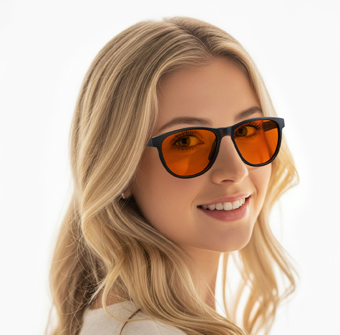 Gloojo-Night-Ease-Orange-Lenses-Model-Front-View-with-Classic-Black-Frame